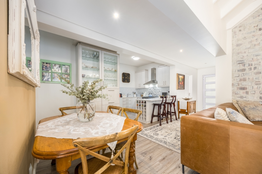 3 Bedroom Property for Sale in Jakarandas Western Cape